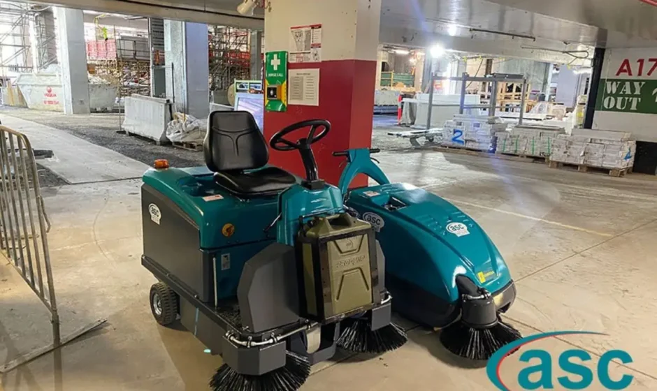 industrial cleaning equipment